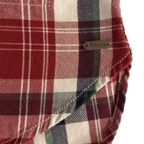 Roots Plaid Button Down Shirt Pockets - Picture 11 of 16